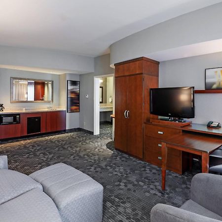 Courtyard By Marriott Tulsa Woodland Hills Ξενοδοχείο Εξωτερικό φωτογραφία