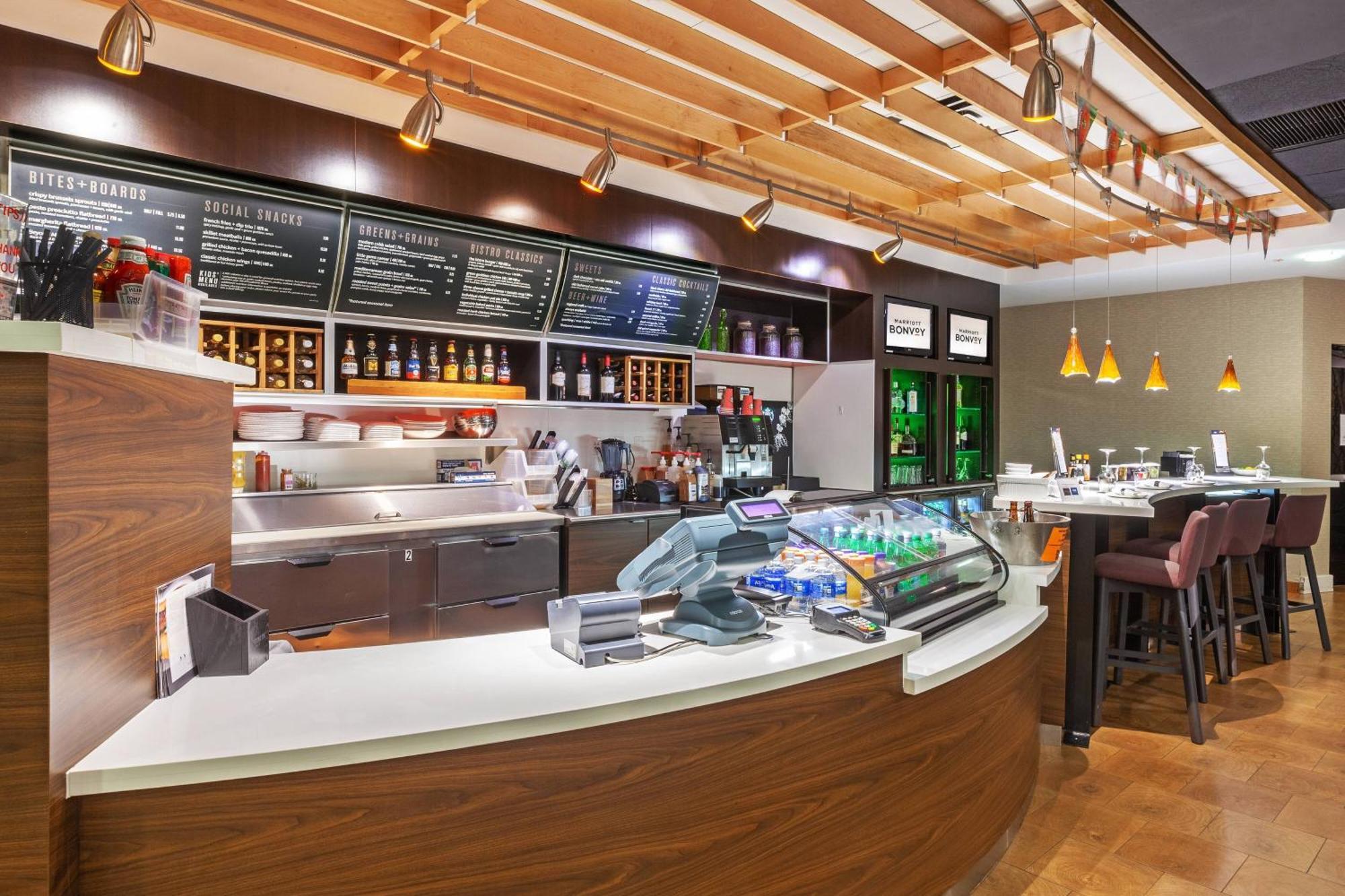 Courtyard By Marriott Tulsa Woodland Hills Ξενοδοχείο Εξωτερικό φωτογραφία