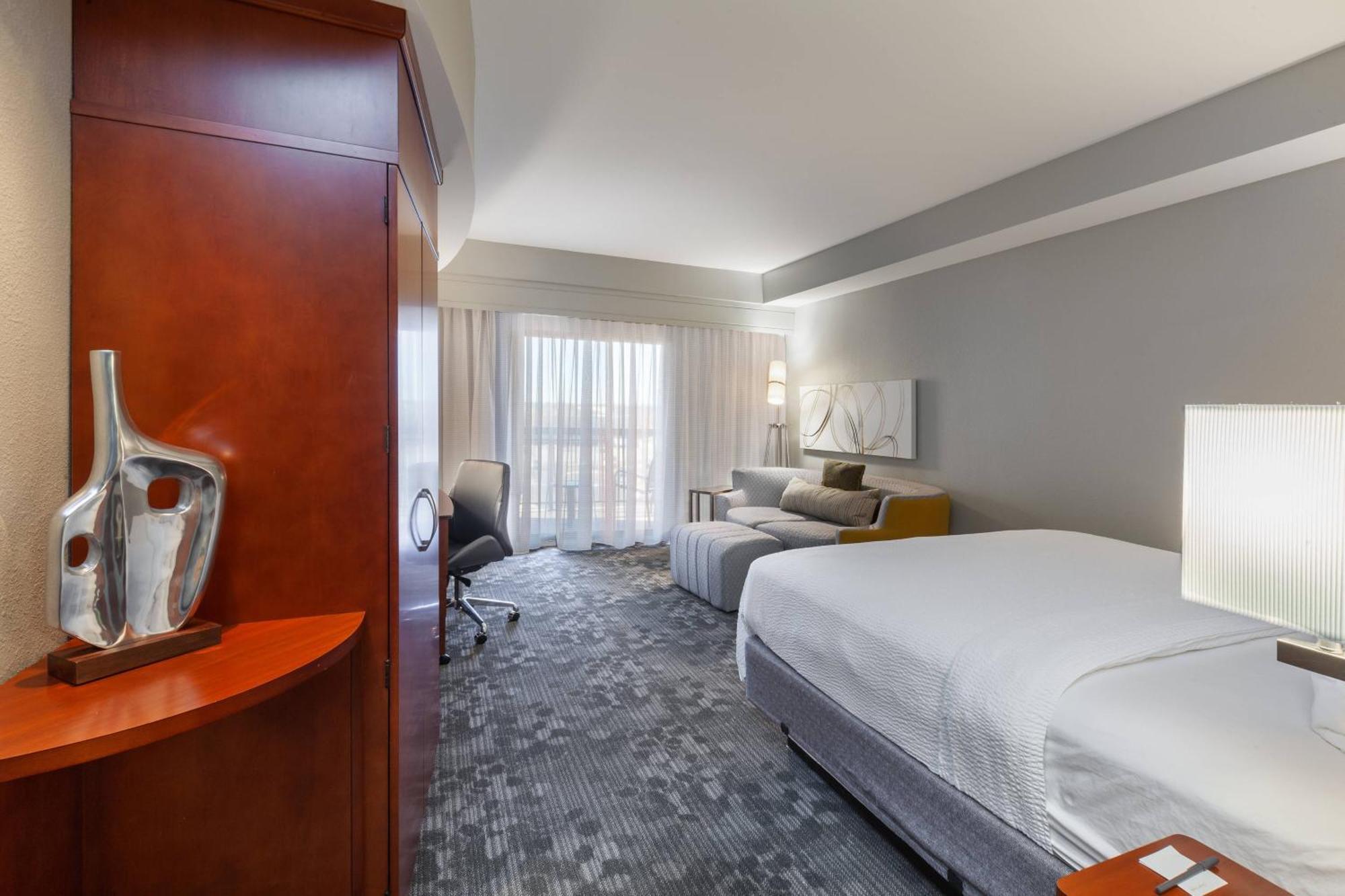 Courtyard By Marriott Tulsa Woodland Hills Ξενοδοχείο Εξωτερικό φωτογραφία