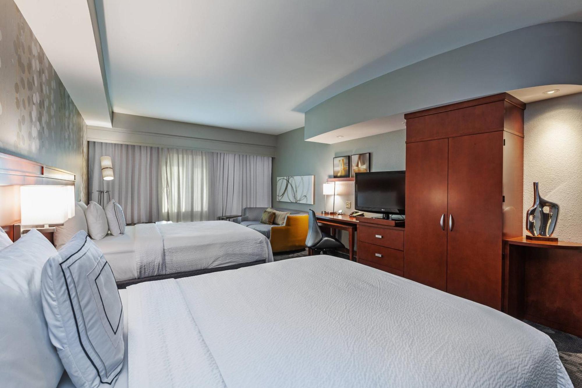 Courtyard By Marriott Tulsa Woodland Hills Ξενοδοχείο Εξωτερικό φωτογραφία