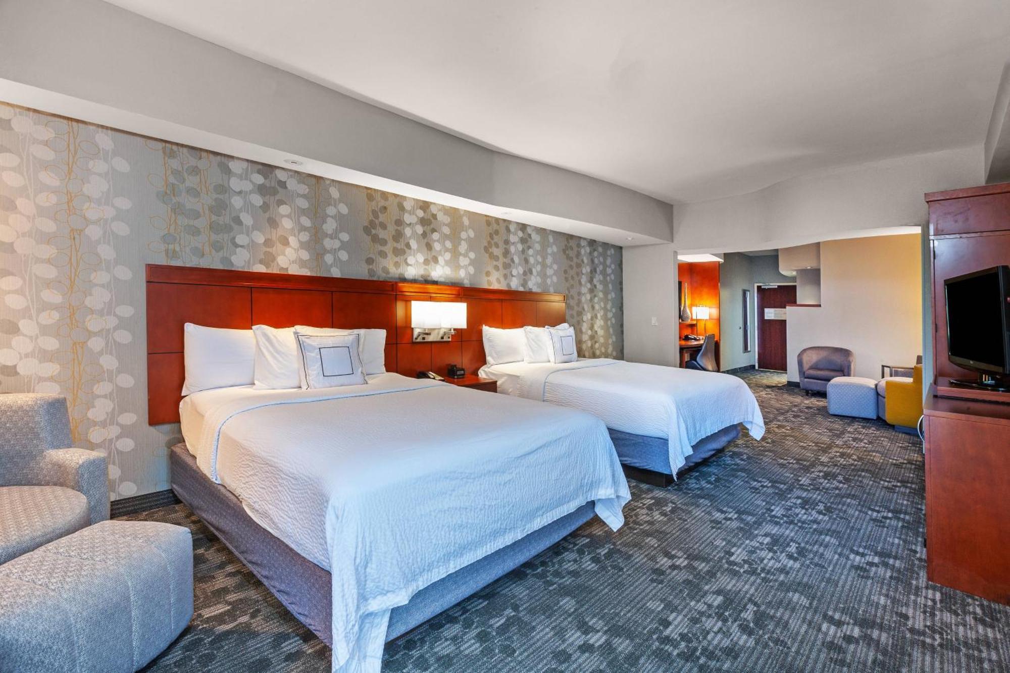 Courtyard By Marriott Tulsa Woodland Hills Ξενοδοχείο Εξωτερικό φωτογραφία