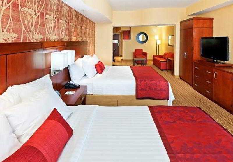 Courtyard By Marriott Tulsa Woodland Hills Ξενοδοχείο Εξωτερικό φωτογραφία